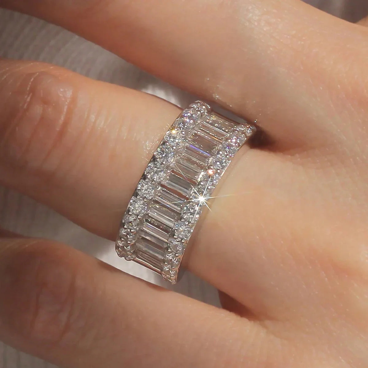 Anillo Óvalo Sereno