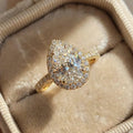 Anillo Pera Radiante